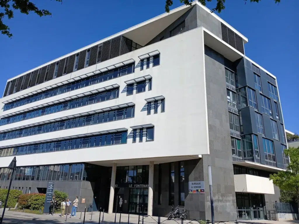 Devanture des bureaux d'études Edeis à Lyon